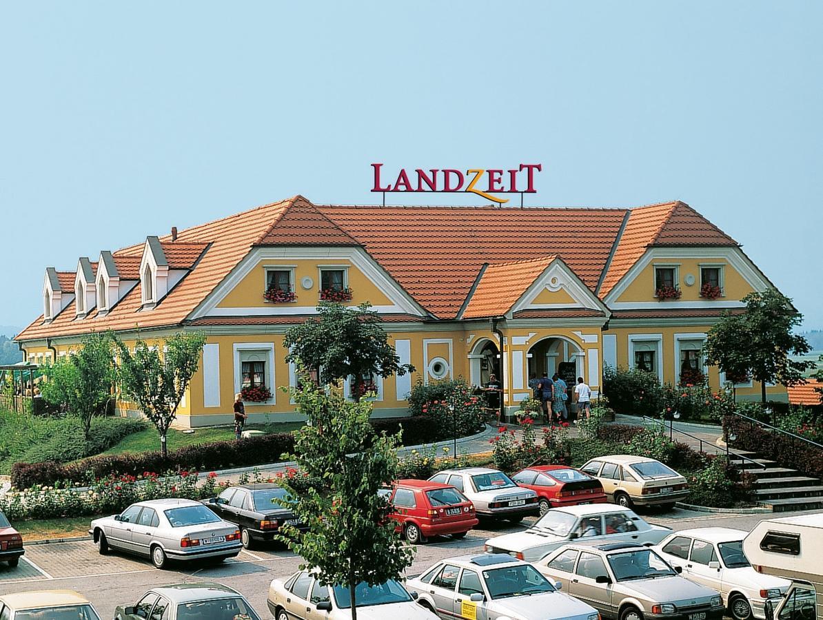 Landzeit Autobahnrestaurant & Motorhotel Loipersdorf Kitzladen Bagian luar foto